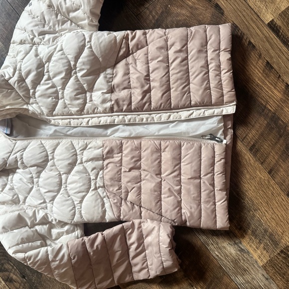 Columbia Kids Two-Tone Hooded Puffer Jacket - Pink & Cream - Picture 3 of 7